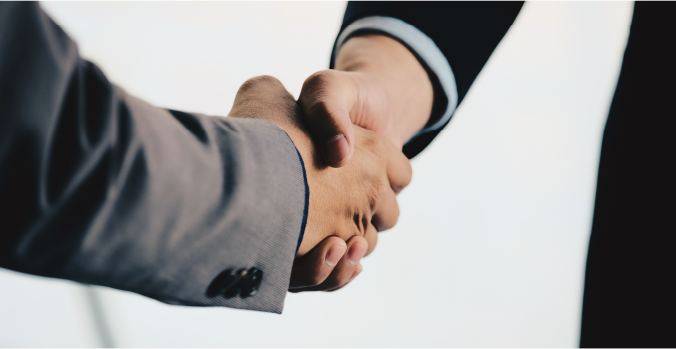 握手する写真
